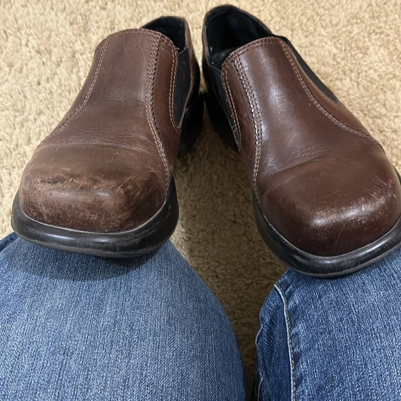 DANSKO Size  (9 be-9.5). 40 EU size.  GREAT shoes - Picture 9 of 10